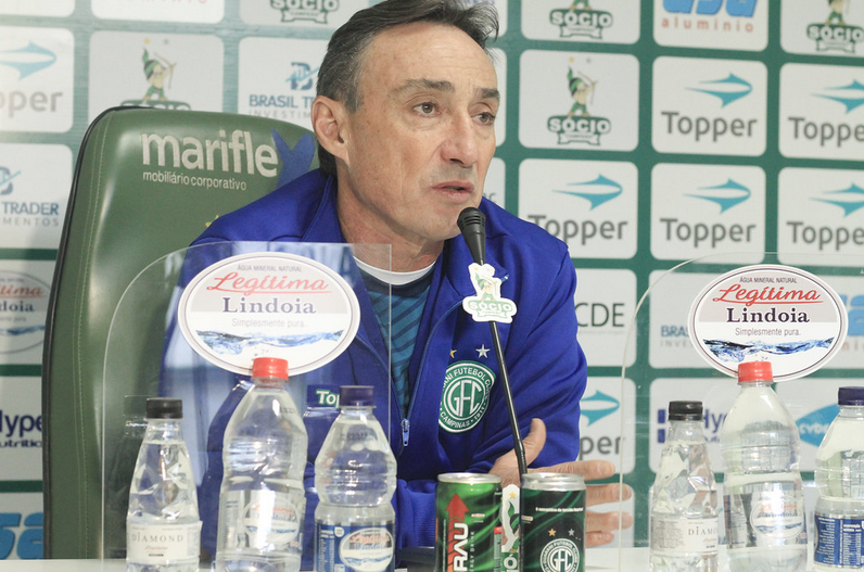 Novo técnico, time titular, saídas e contratações: o que mudou no Guarani em um mês