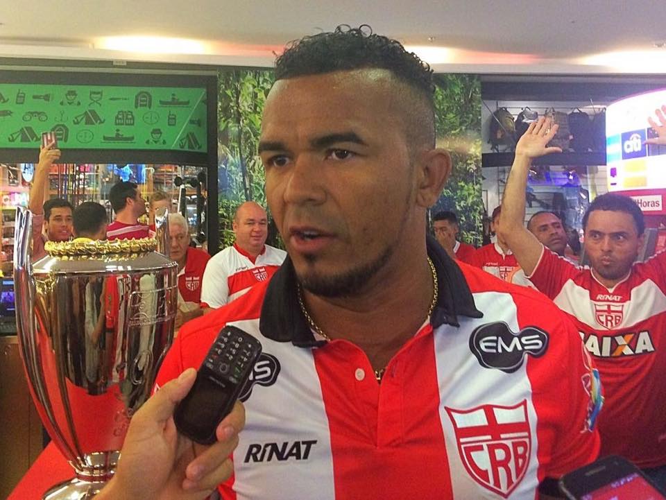 Zé Carlos, segundo maior goleador da Série B, entra na mira de clubes do Brasil
