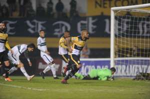 Série B: Marlon comemora retomada do Criciúma e já sonha com o G4