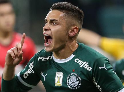 Palmeiras é favorito no clássico