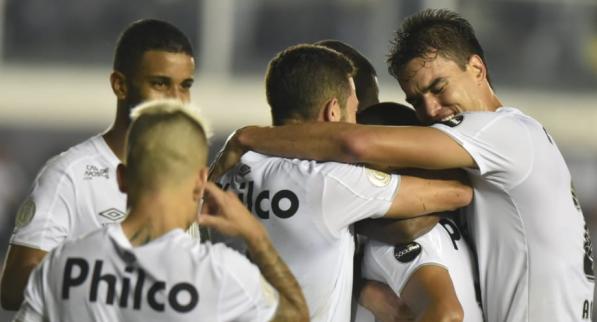 Santos é vice-líder