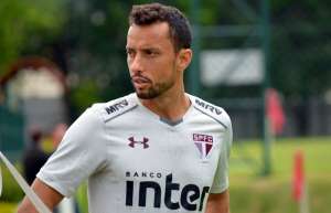 Nenê rescinde com o São Paulo e fica livre para fechar com o Fluminense