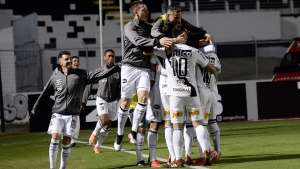 SÉRIE B: Dois rivais campineiros em campo, com uma derrota e uma vitória