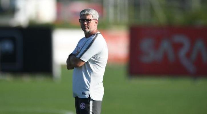 Foco do Inter está na decisão da Copa do Brasil e Gre-Nal da próxima semana