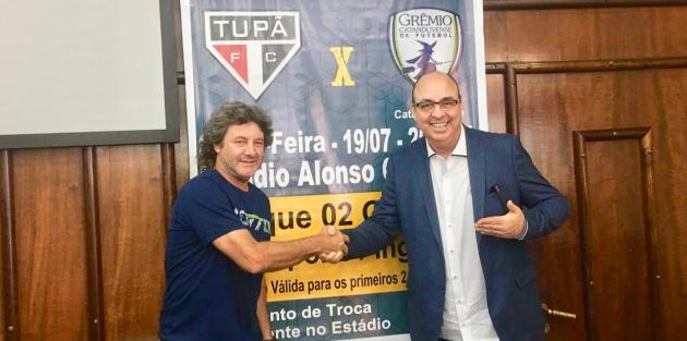 Tupãzinho (e) e Edivaldo Ferraz (d)