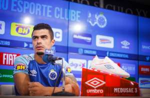 Egídio nega favoritismo do Cruzeiro em clássico: 'Não tem nada garantido'
