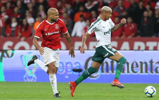 Felipão defende Deyverson e promete manter atacante no time titular do Palmeiras