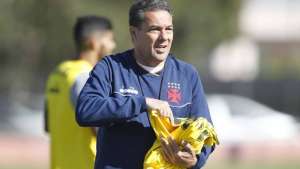 Luxemburgo volta a indicar Vasco com quatro mudanças para clássico