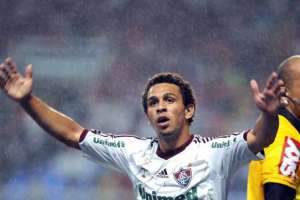 Wellington Nem é confirmado e volta ao Fluminense por empréstimo até o fim do ano