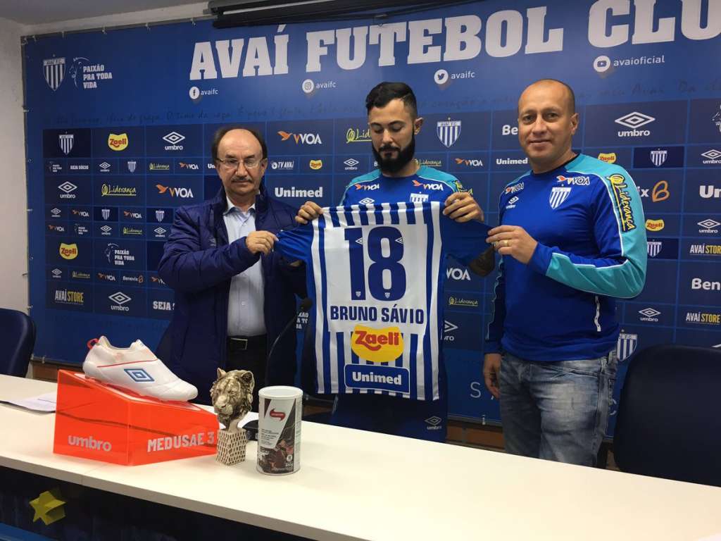 Bruno Sávio foi apresentado pelo Avaí. (Foto: Divulgação / Avaí FC)
