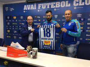 Apresentado no Avaí, Bruno Sávio lembra gol em primeiro encontro com Valentim