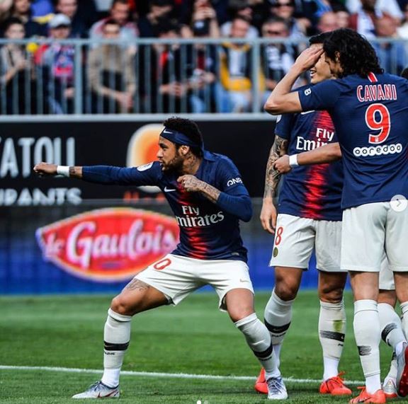 Barcelona prepara nova oferta para contratar Neymar junto ao PSG