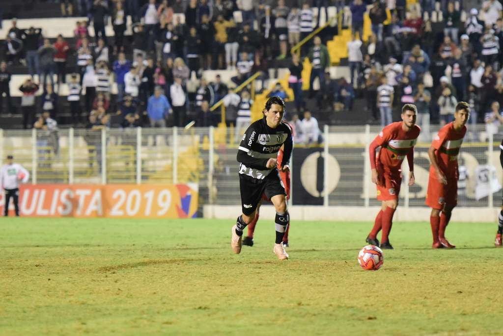 Danilo Bueno cita aprendizados do duelo em que foi o autor do gol da vitória nos minutos finais (Foto: Michel Lambstein)