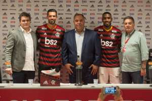 Gerson e Pablo Marí festejam chance de poder defender o Fla e jogar Libertadores