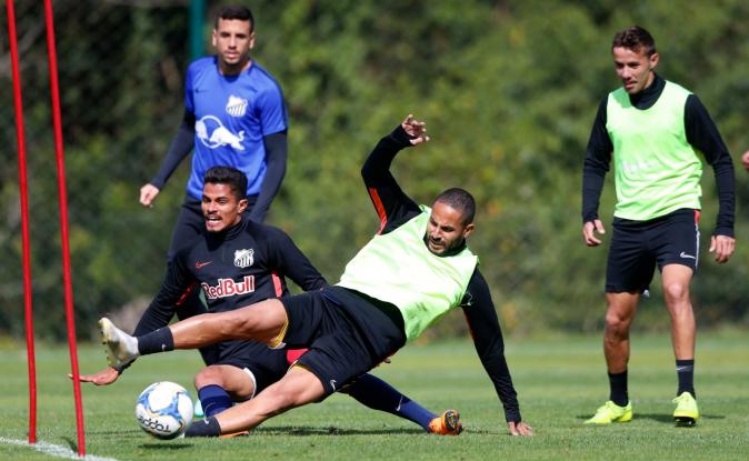 Bragantino fechou treino com rachão