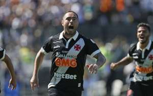 BRASILEIRÃO: Em sábado de clássicos, Ceará rouba cena ao vencer o Palmeiras