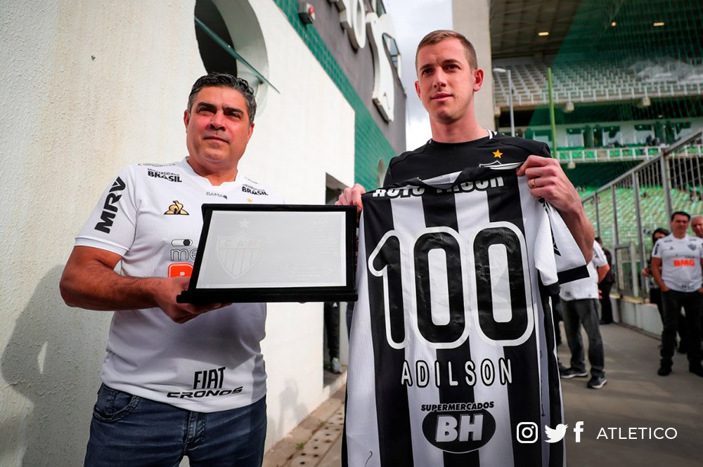 Adilson agradece Atlético por homenagem após aposentadoria por problema cardíaco