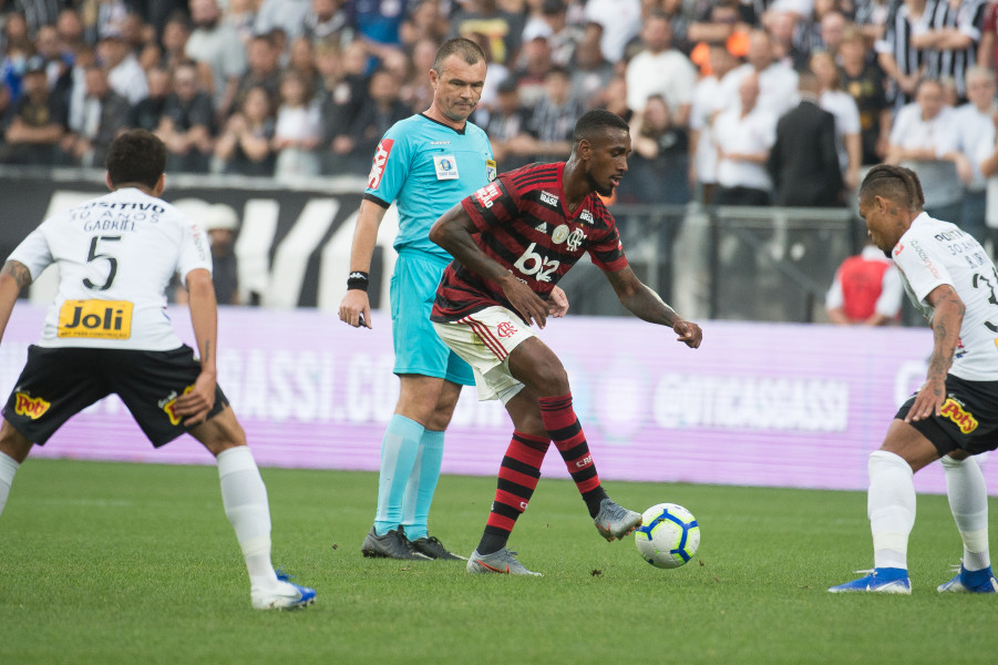 O Flamengo arrancou um empate do Corinthians nos minutos finais (Foto: Alexandre Vidal/Flamengo)