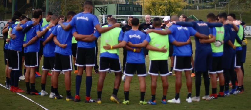 Bragantino prega união para voltar a vencer