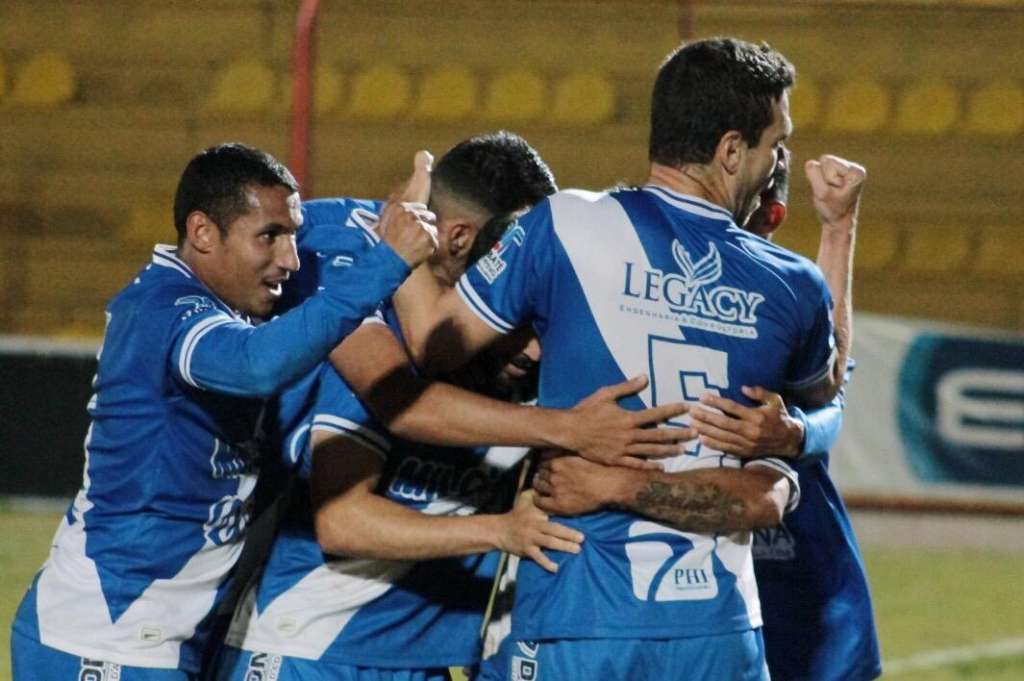 Taubaté vence Portuguesa e entra no G4 da Copa Paulista (Foto: Caíque Toledo / EC Taubaté)