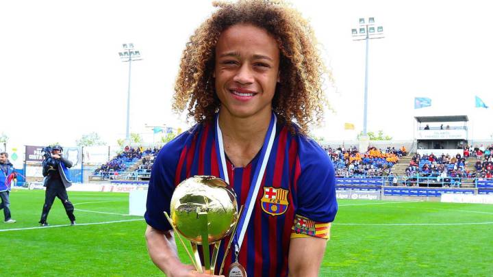 Paris Saint-Germain contrata promessa Xavi Simons, de 16 anos, do Barcelona 2 0002050403292 img