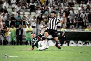 Zagueiro vibra com vitória diante do Palmeiras: 'Melhor partida com camisa do Ceará'
