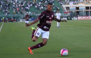 Série C: Ex-Ferroviária, atacante faz exames em Belém e fica próximo do Paysandu