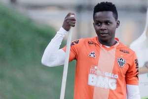 Atlético-MG perde Cazares, não terá Victor e inscreve 4º goleiro na Sul-Americana