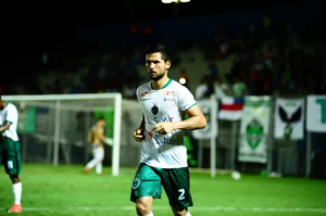 Série D: Manaus adia cirurgia de lateral que irá jogar às semifinais