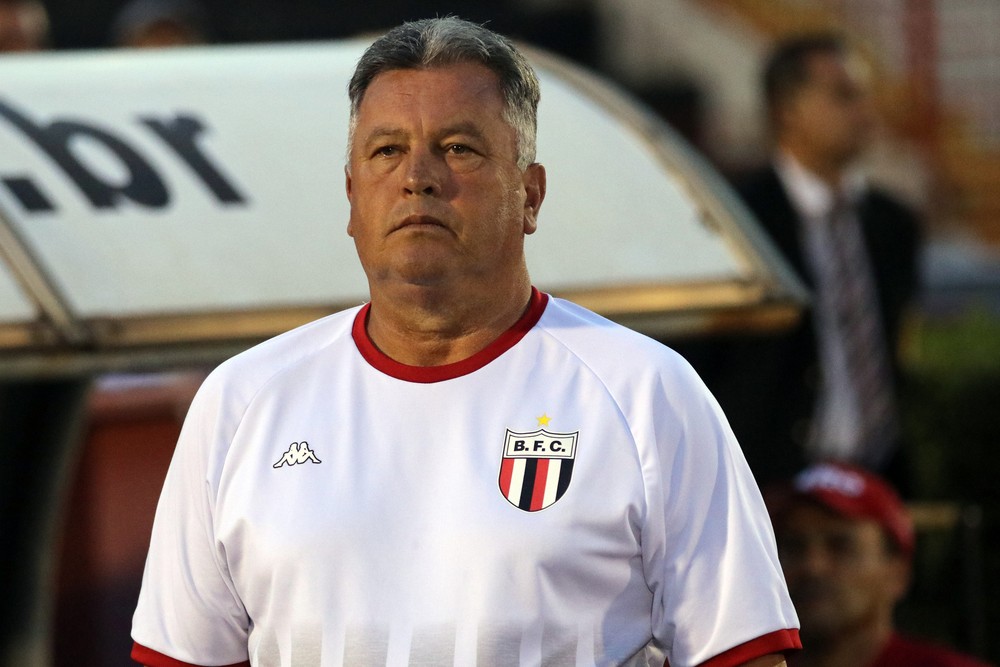 Série B: Após vitória em Goiânia, Roberto Cavalo pede apoio do torcedor do Botafogo-SP