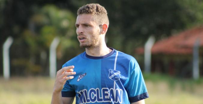 Henrique, zagueiro do Taubaté  - Foto: Caíque Toledo / EC Taubaté