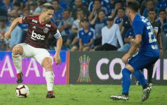 Diego sofreu grave contusão e só volta em 2020