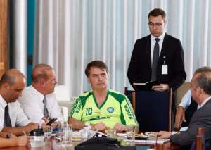 Bolsonaro irá ao estádio para acompanhar de perto o jogo entre Palmeiras e Vasco