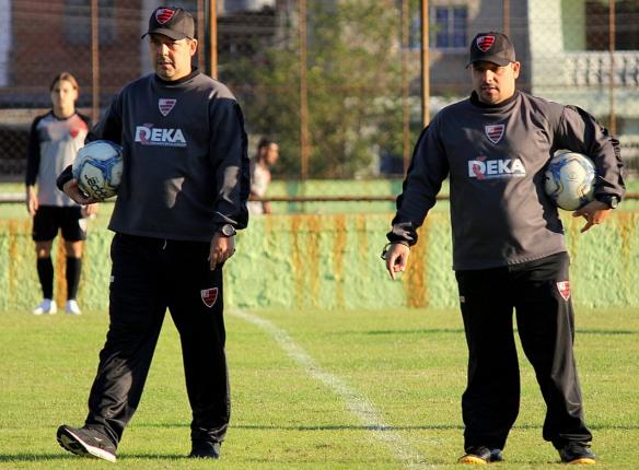 Renan Freitas (à direita) confiante em jogar em Barueri