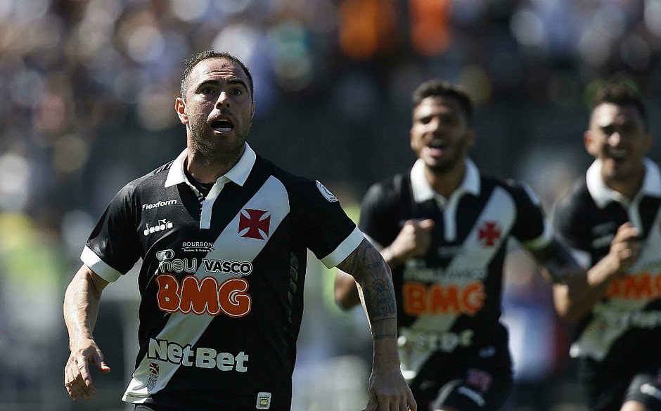 Único carioca a vencer na arena palmeirense, Vasco busca manter boa fase
