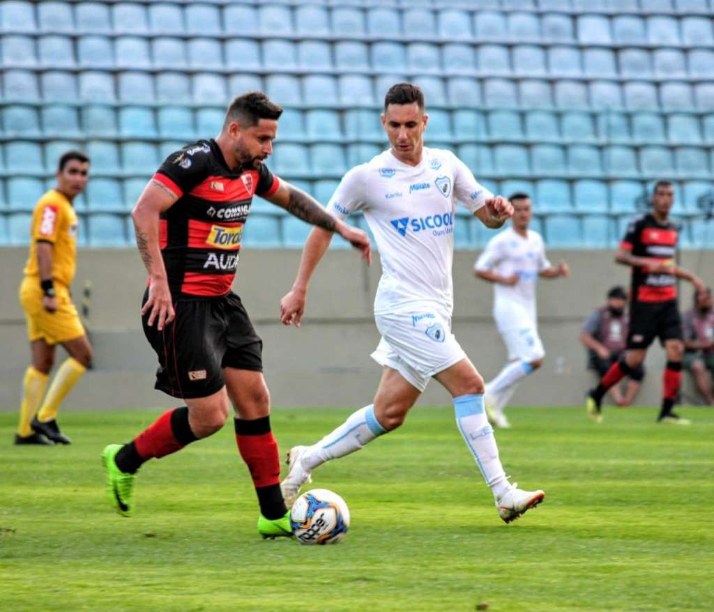 Oeste 1 x 0 Londrina - Gol no final faz Rubrão dar salto na tabela 3 0002050404187 img
