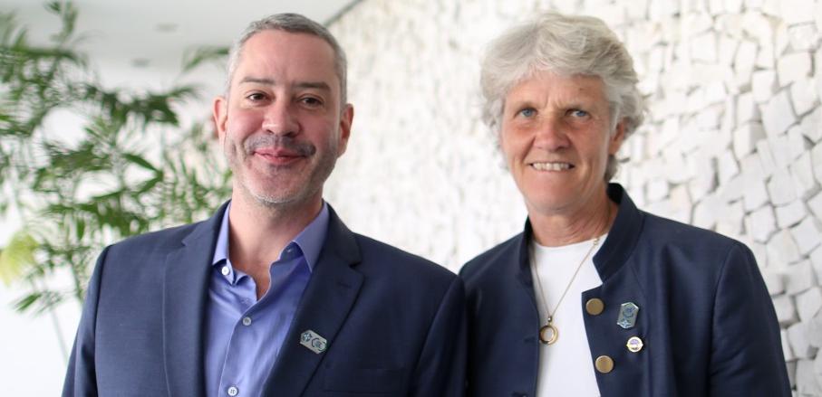 Nova técnica da seleção feminina, Pia Sundhage será apresentada nesta terça-feira