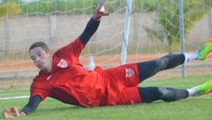 Série B: Exame confirma lesão grave e goleiro vai ficar dois meses fora dos gramados