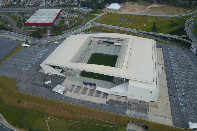 Diretor do Corinthians diz que acerto com Odebrecht sobre estádio está perto