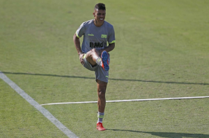 Richard vê o Vasco em evolução com Luxemburgo: 'Vamos melhorar ainda mais'
