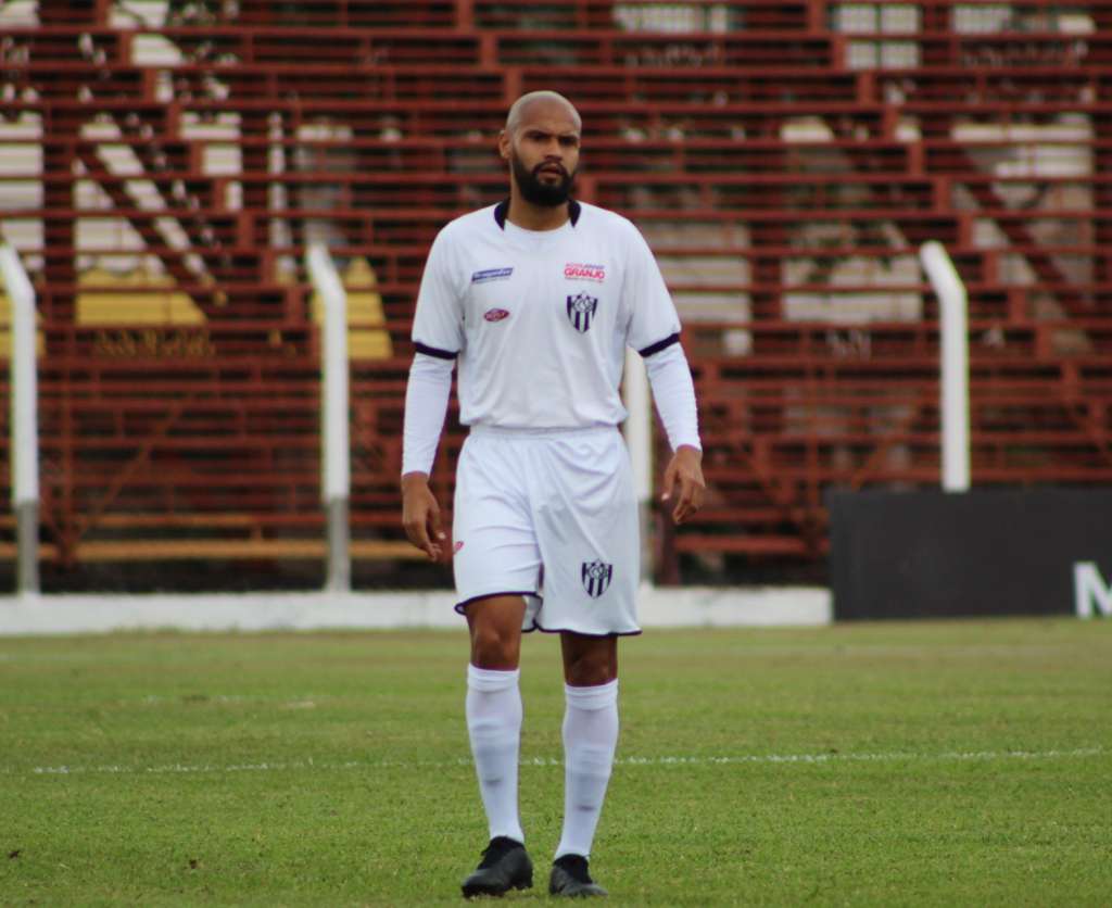 Lucas Gomes busca atingir marca especial na semifinal