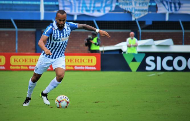 Mercado da Bola: Wesley, ex-Palmeiras e São Paulo, fecha com equipe da  Série B!