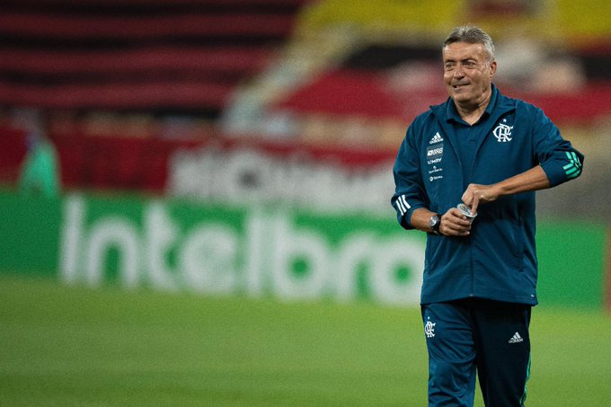 Domènec evita comparação com Jesus: ‘Dome não está aqui para competir com Jorge’