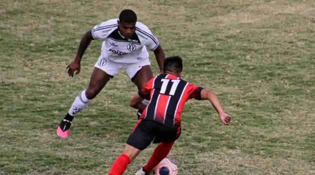 XV de Piracicaba e Primavera se enfrentaram nesta quarta (Foto: Sandro Rodrigues/Assessor Imprensa Primavera EC)