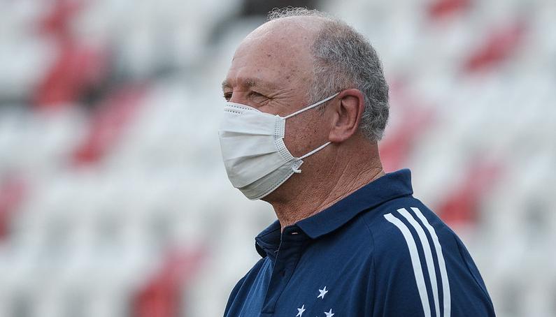 Felipão poderá ter estreia de atacante. (Foto: Gustavo Aleixo / Cruzeiro)