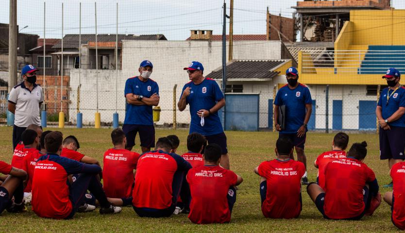(Foto: Bruno Golembiewski/Marcílio Dias)