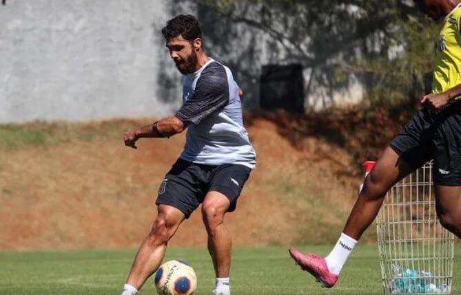 Série B: Zagueiro não treina e desfalca Ponte Preta em Belo Horizonte