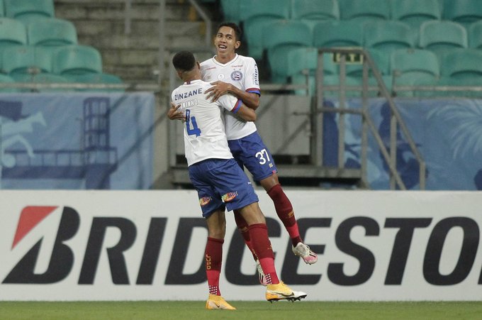 Bahia 4 x 0 Melgar-PER – Tricolor faz 1º tempo impecável, reverte vantagem e avança