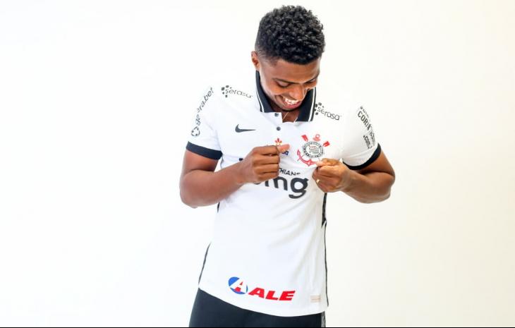 Corinthians anuncia a contratação de zagueiro do Monaco até junho de 2021
