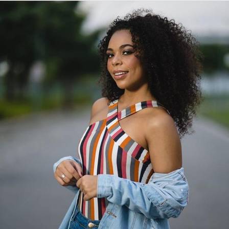 Destaque do Flamengo, goleiro termina noivado com farmacêutica